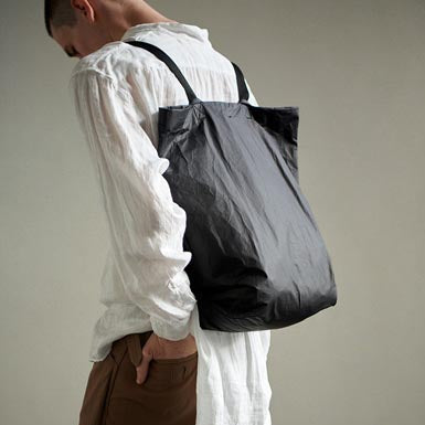 BUCKET BACKPACK 2 BLACK