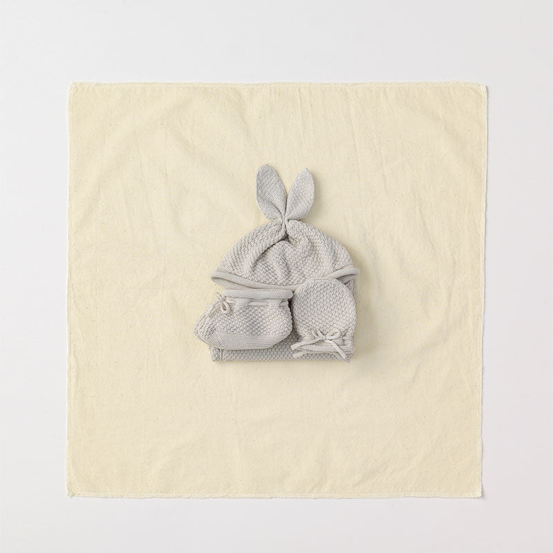 MOY newborn box 1 bunny cloud