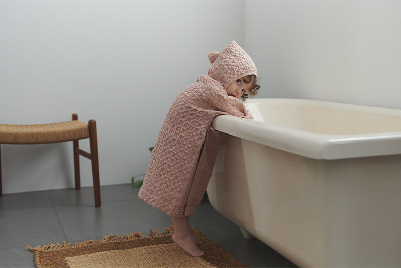 hooded bathrobe 2 apricot